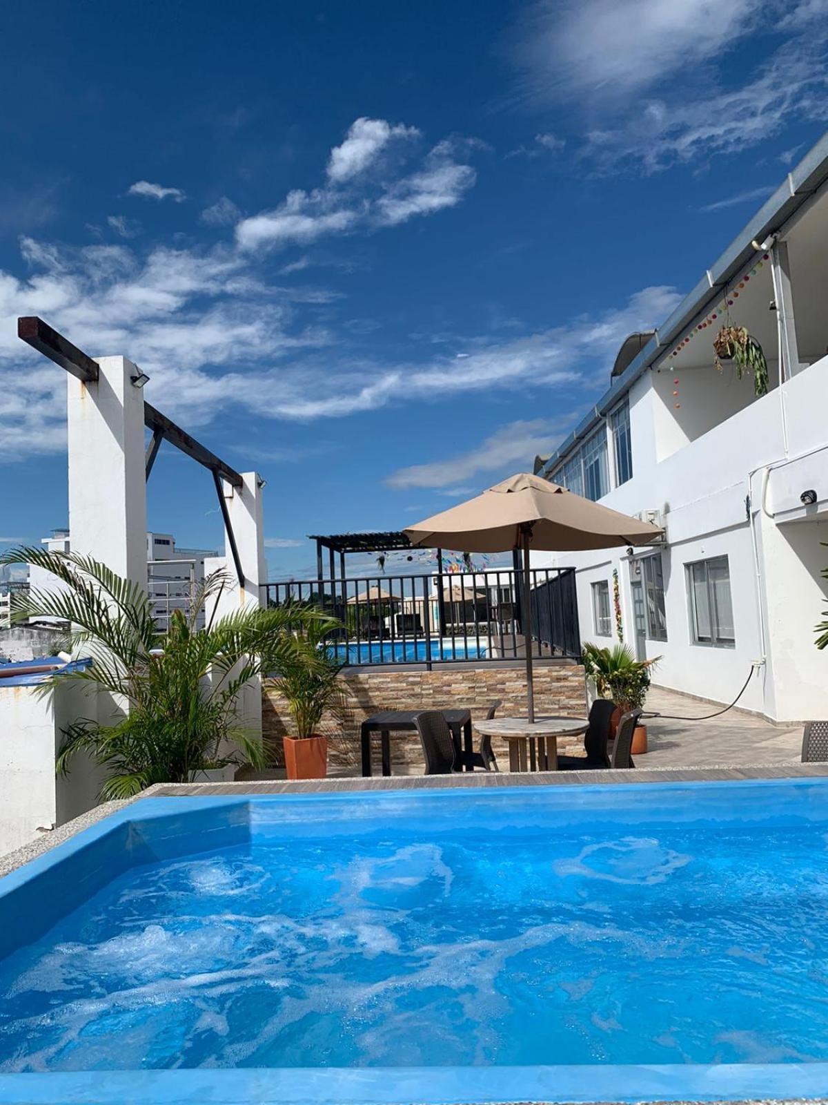 Hotel Inara Girardot Exterior photo